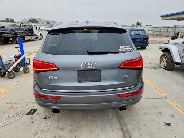 2017 AUDI Q5 quattro Premium — DIRR