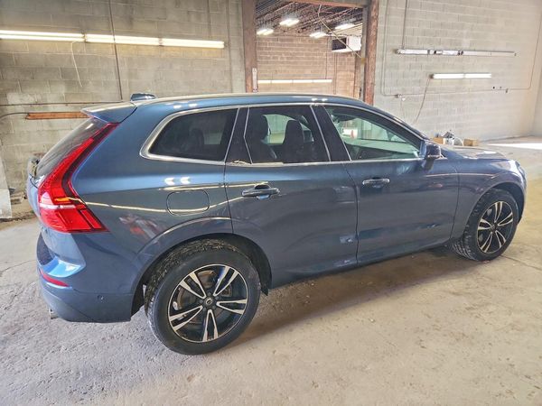 2019 VOLVO XC60 Momentum — PSRA