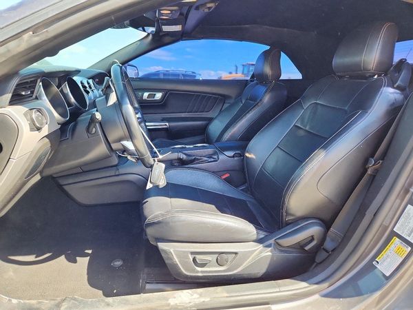 2021 FORD MUSTANG I4 Convertible — DENT