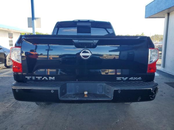 2023 NISSAN TITAN Crew Cab — DIRR