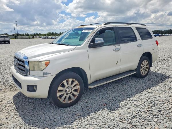 2015 TOYOTA SEQUOIA Platinum Grade — Front 3/4