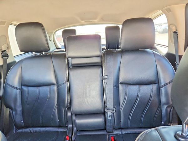 2017 INFINITI QX60 — SUVN