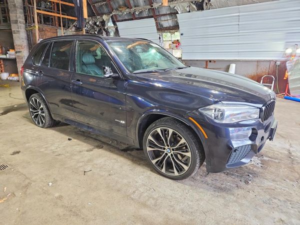 2018 BMW X5 xDrive35i — Passenger 3/4
