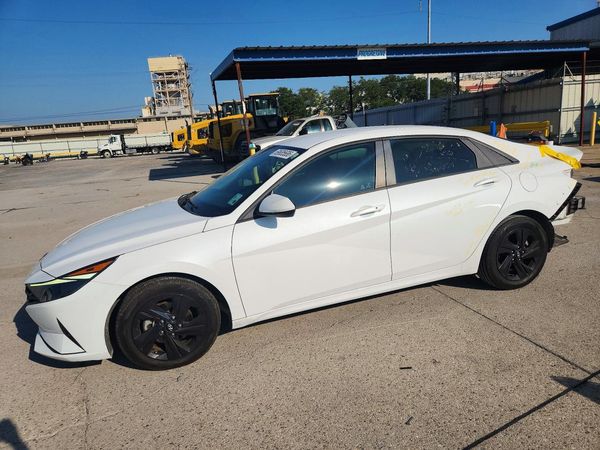 2021 HYUNDAI ELANTRA — DSFA — Front 3/4