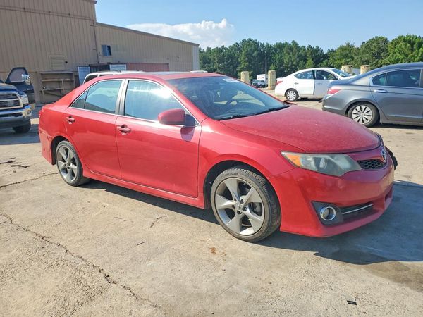 2012 TOYOTA CAMRY — Passenger 3/4
