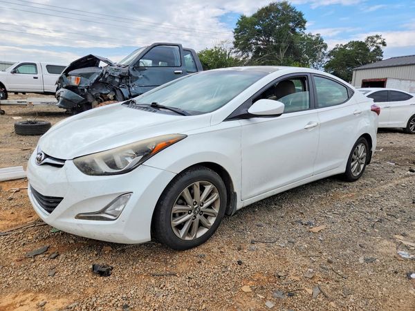 2016 HYUNDAI ELANTRA — DSFA — Front 3/4