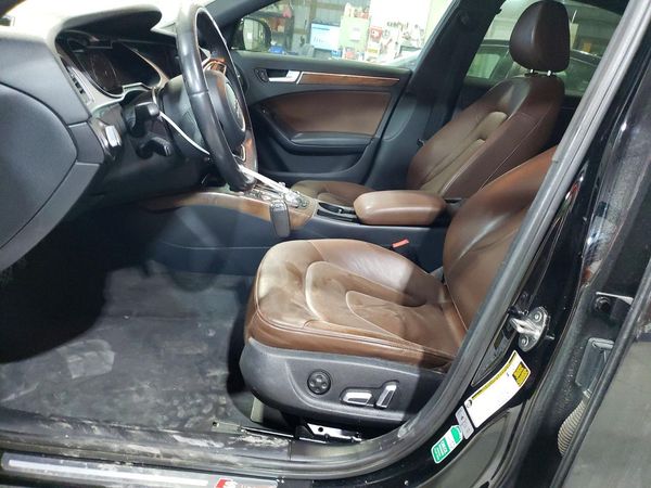 2016 AUDI A4 — DENT