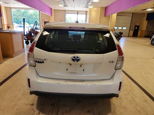 2015 TOYOTA PRIUS — DIRR