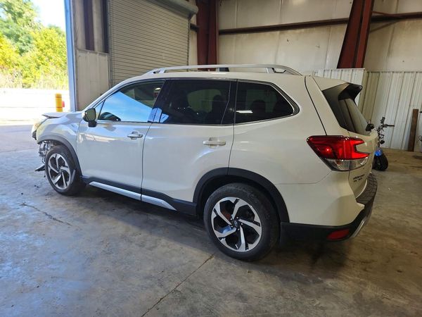 2022 SUBARU FORESTER Touring — DSRA