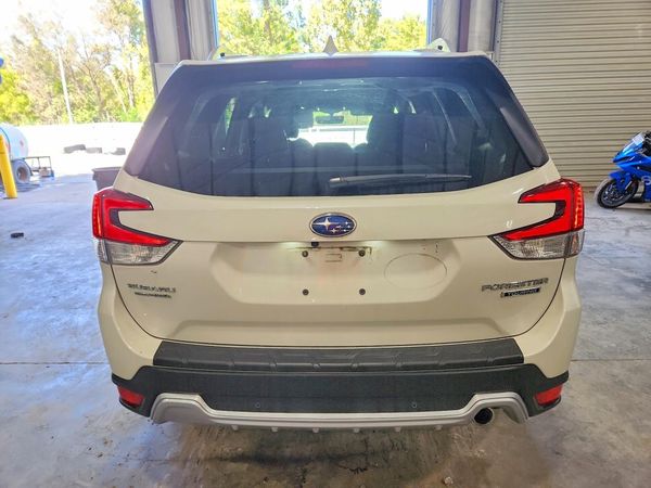 2022 SUBARU FORESTER Touring — DIRR