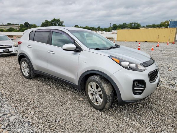 2017 KIA SPORTAGE LX — Passenger 3/4
