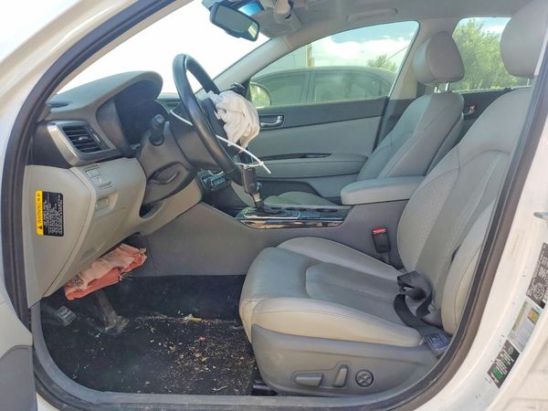 2016 KIA OPTIMA GLS, JSL — DENT