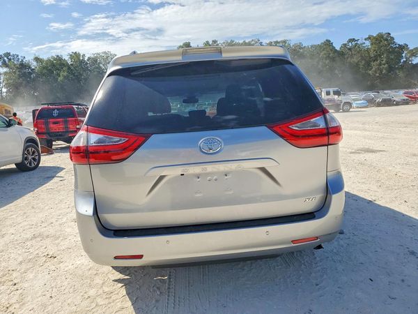 2018 TOYOTA SIENNA — DIRR