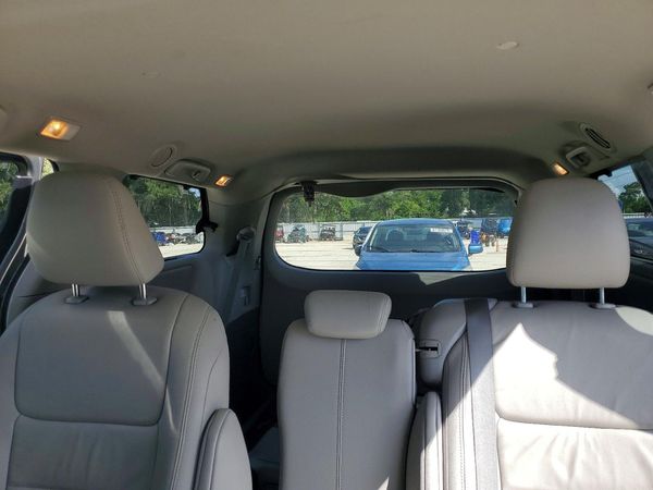 2018 TOYOTA SIENNA — SUVN