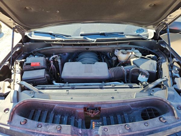 2023 CADILLAC ESCALADE — Engine bay