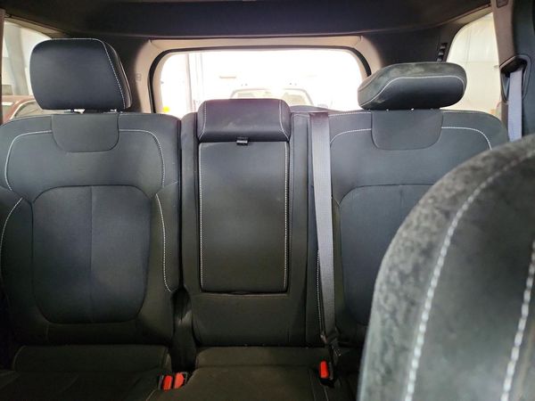 2025 JEEP GRAND CHEROKEE Laredo, Altitude — SUVN