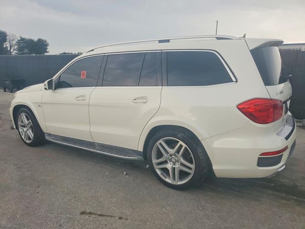 2014 MERCEDES-BENZ GL-CLASS GL 550 4MATIC — DSRA