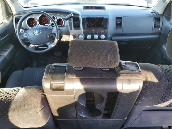 2013 TOYOTA TUNDRA SR5 — CKPT