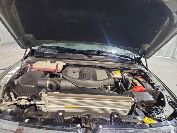 2026 RAM 1500 Big Horn/Lonestar — Engine bay