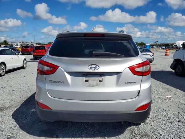 2015 HYUNDAI TUCSON GLS (Middle) — DIRR