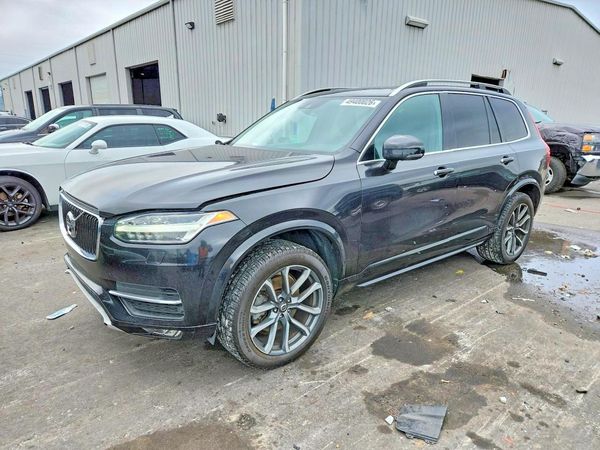 2017 VOLVO XC90 — DSFA — Front 3/4