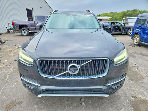 2017 VOLVO XC90 Momentum — DIRF