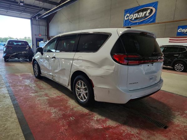2027 CHRYSLER PACIFICA Select — DSRA