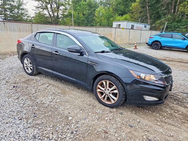 2013 KIA OPTIMA — Passenger 3/4