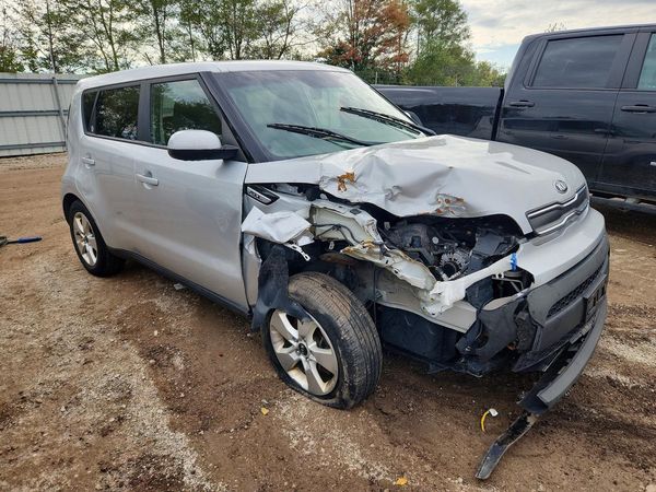 2019 KIA SOUL Base — Passenger 3/4