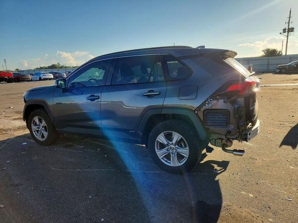 2025 TOYOTA RAV4 XLE — DSRA