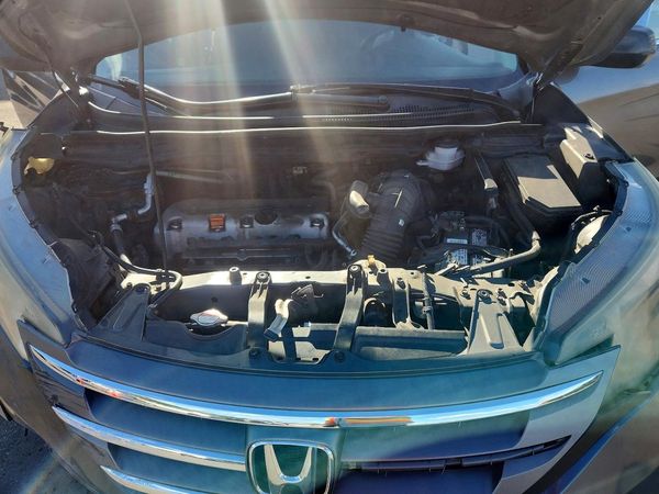 2014 HONDA CRV LX — Engine bay
