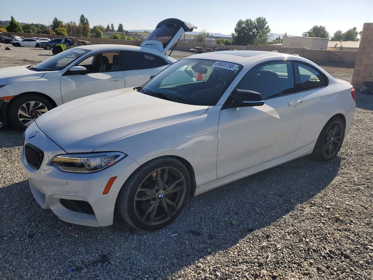 2015 BMW M235I — Front 3/4