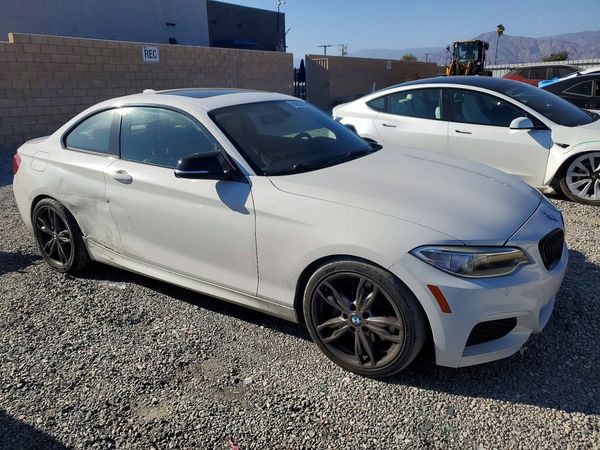 2015 BMW M235I — Passenger 3/4