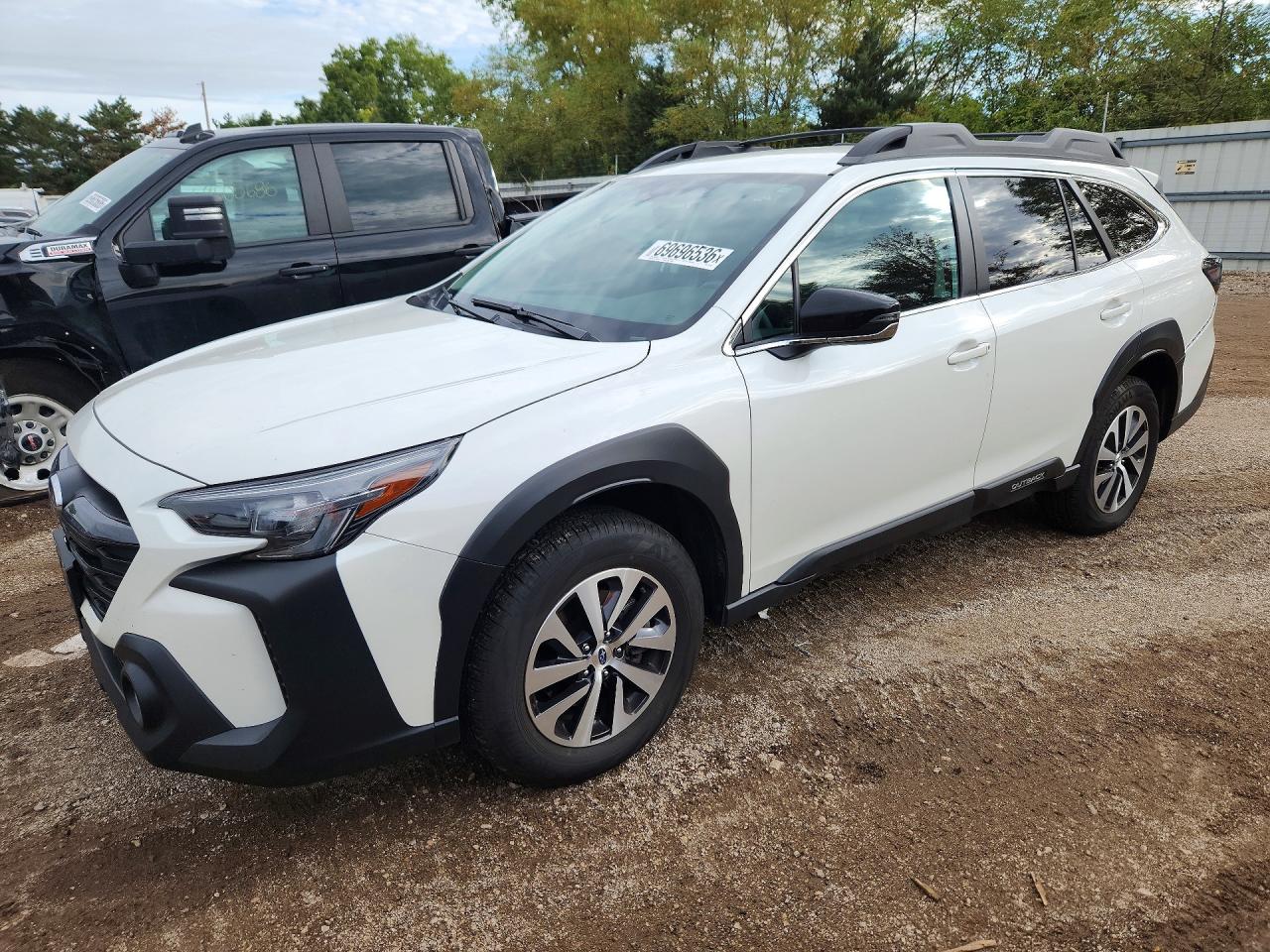 2025 SUBARU OUTBACK — Front 3/4