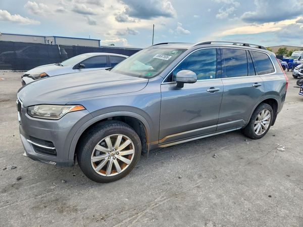 2016 VOLVO XC90 — DSFA — Front 3/4