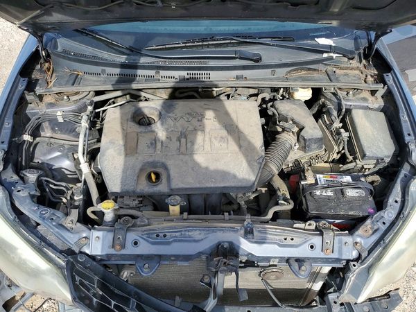 2016 TOYOTA COROLLA L/LE — Engine bay