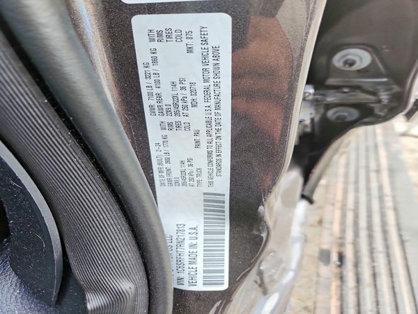 2024 RAM 1500 Limited — VINS