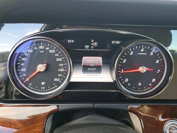 2019 MERCEDES-BENZ E E300-4M — ODOM