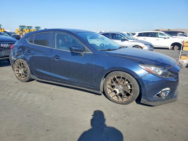 2016 MAZDA 3 SE — Passenger 3/4