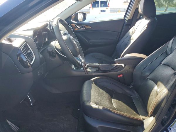 2016 MAZDA 3 SE — DENT