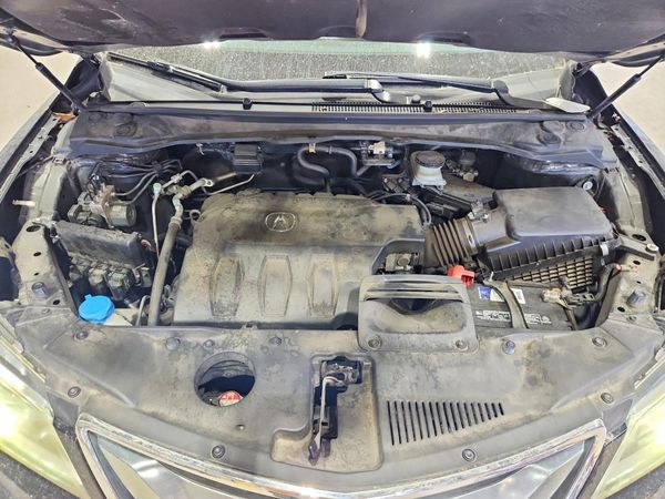 2017 ACURA RDX — Engine bay