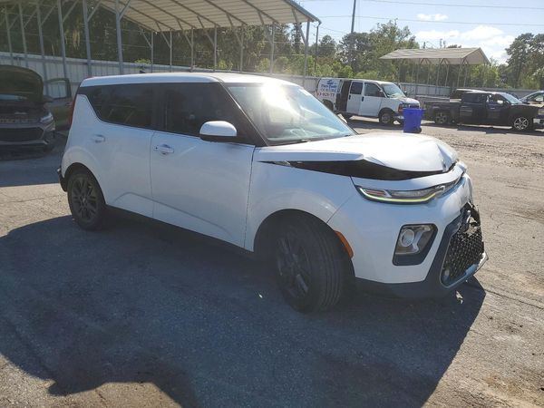 2020 KIA SOUL EX — Passenger 3/4