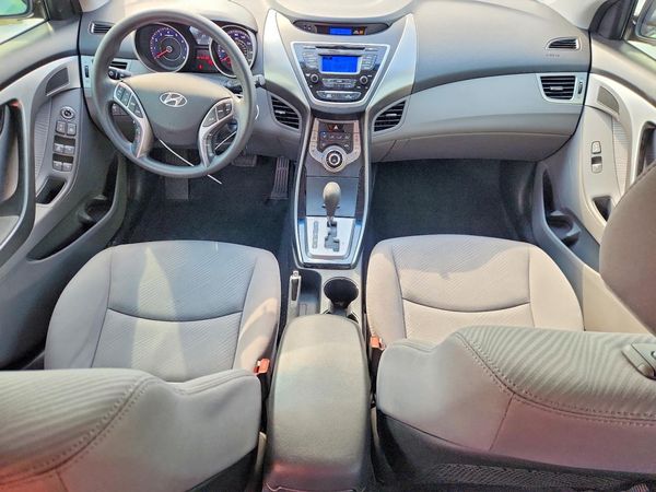 2013 HYUNDAI ELANTRA — CKPT