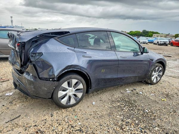 2024 TESLA MODEL Y — PSRA