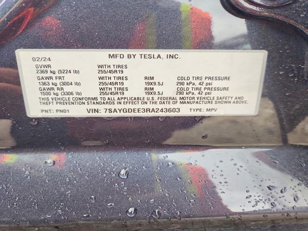 2024 TESLA MODEL Y — VINS