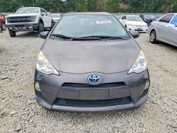 2014 TOYOTA PRIUS