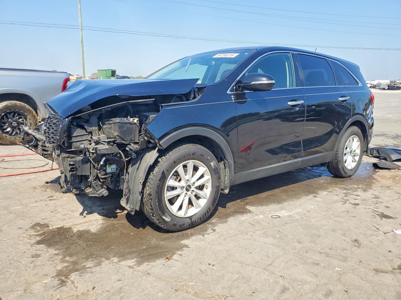 2019 KIA SORENTO L, LX, S — Front 3/4