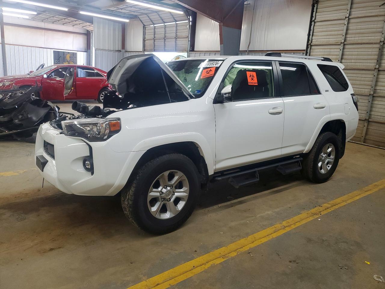 2024 TOYOTA 4RUNNER SR5 Prem — Front 3/4