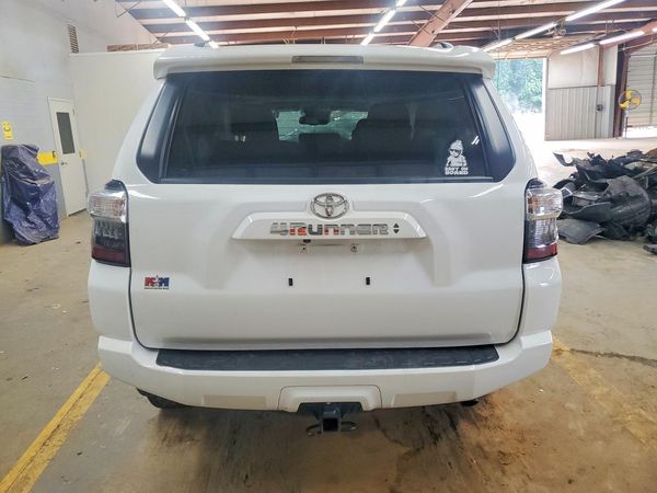 2024 TOYOTA 4RUNNER SR5 Prem — DIRR