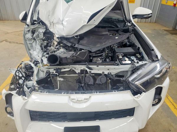 2024 TOYOTA 4RUNNER SR5 Prem — Engine bay